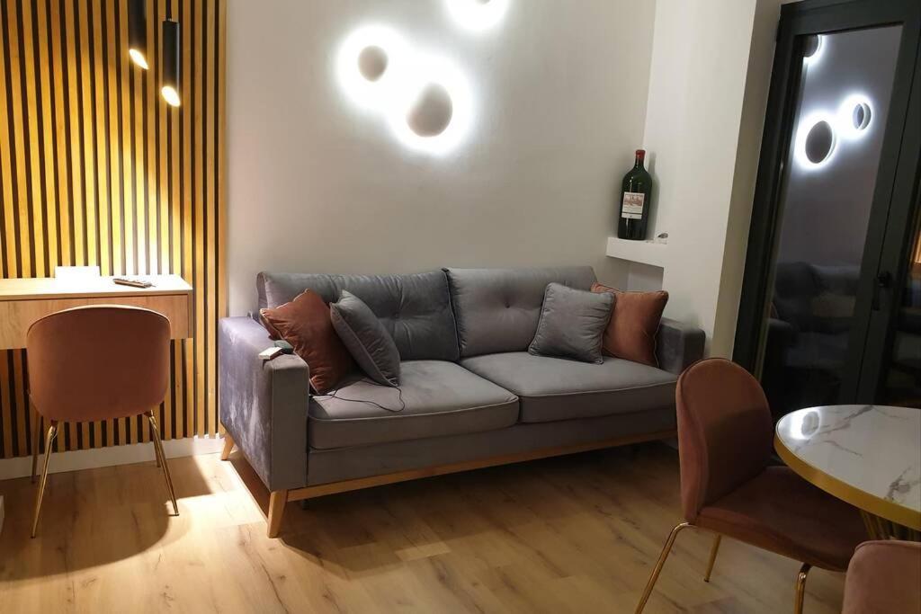 Ecostay-Serenity,Business Class Apartment By The Sea In Alimos Kalamaki Атина Екстериор снимка