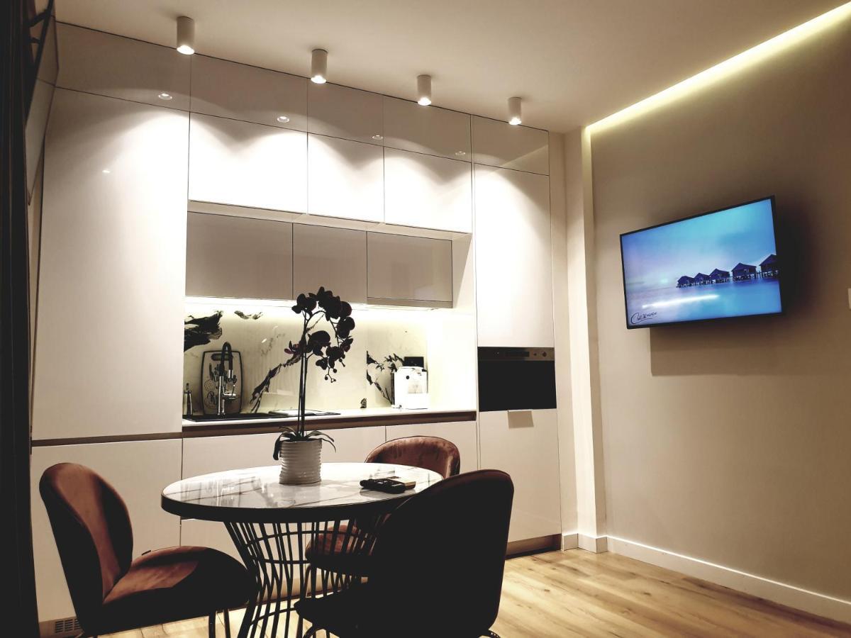 Ecostay-Serenity,Business Class Apartment By The Sea In Alimos Kalamaki Атина Екстериор снимка